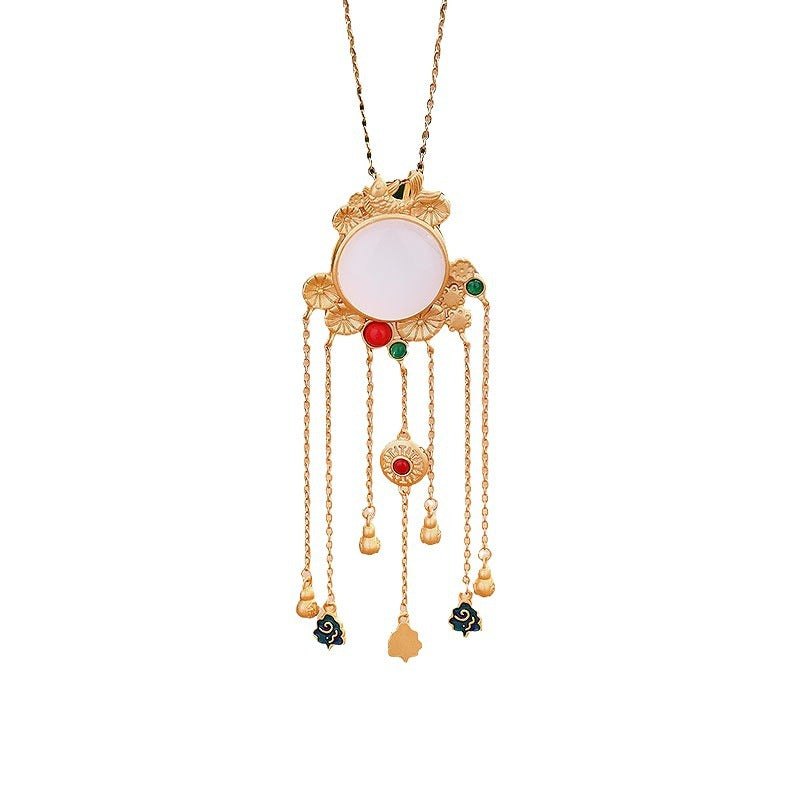Charming Gold Necklace for Any Occasion