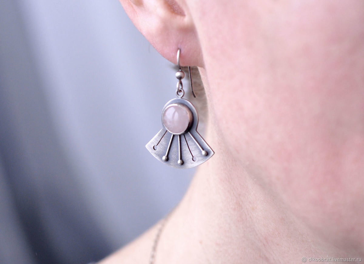 Romantic Earring for Special Moments