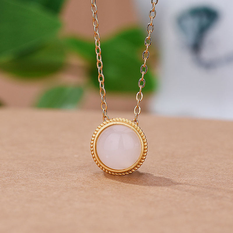Stunning Gold Necklace for Daily Wear