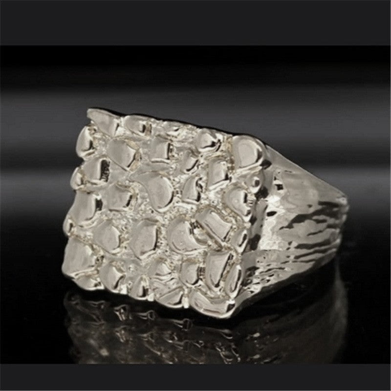 Romantic Gold Ring for Special Moments