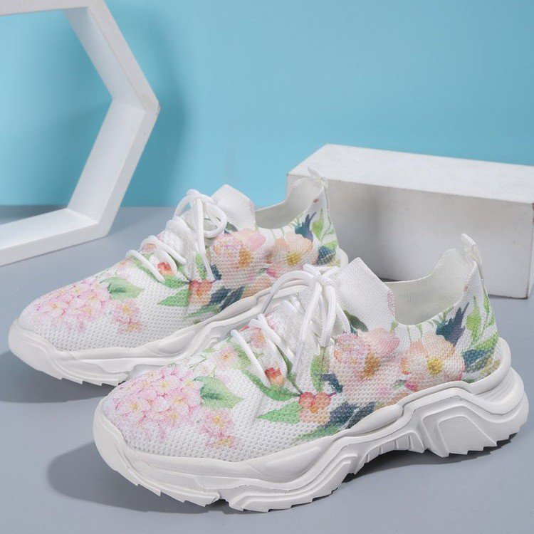Chic Orthopedic Shoes with Unique Design