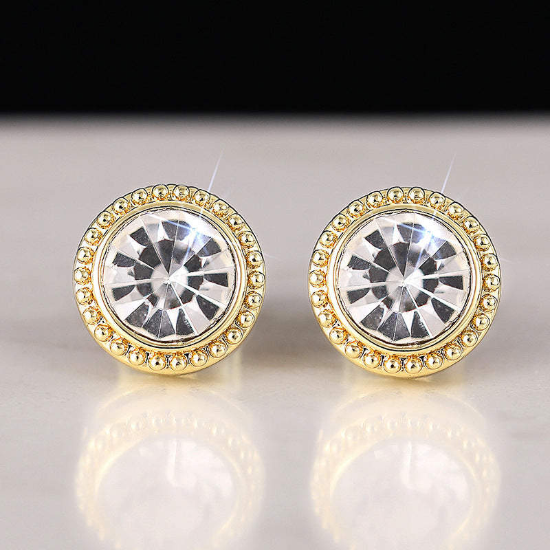 Classic Earring with Timeless Appeal