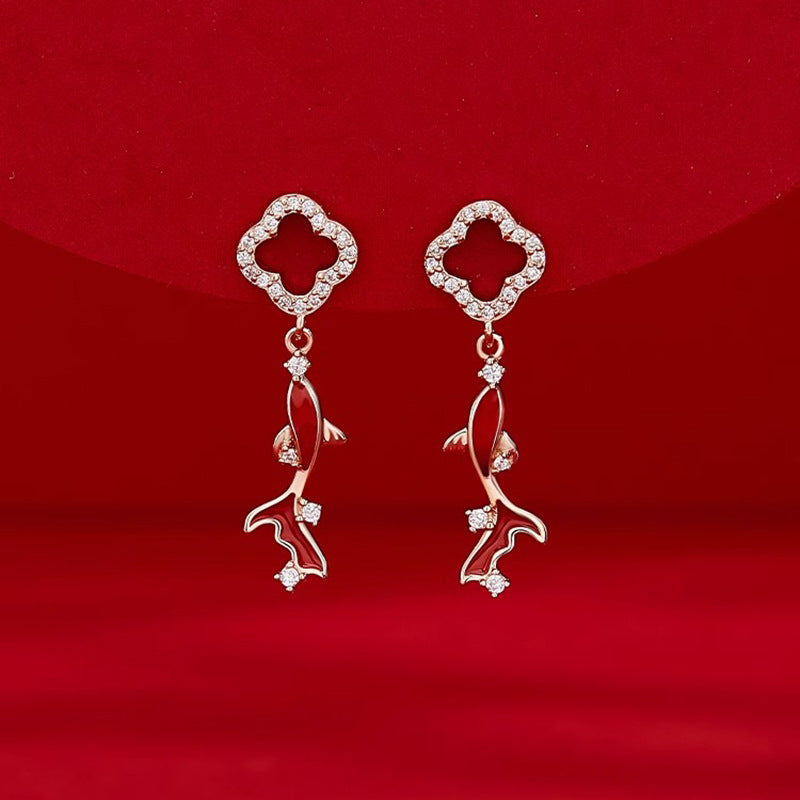 Charming Earring for Any Occasion