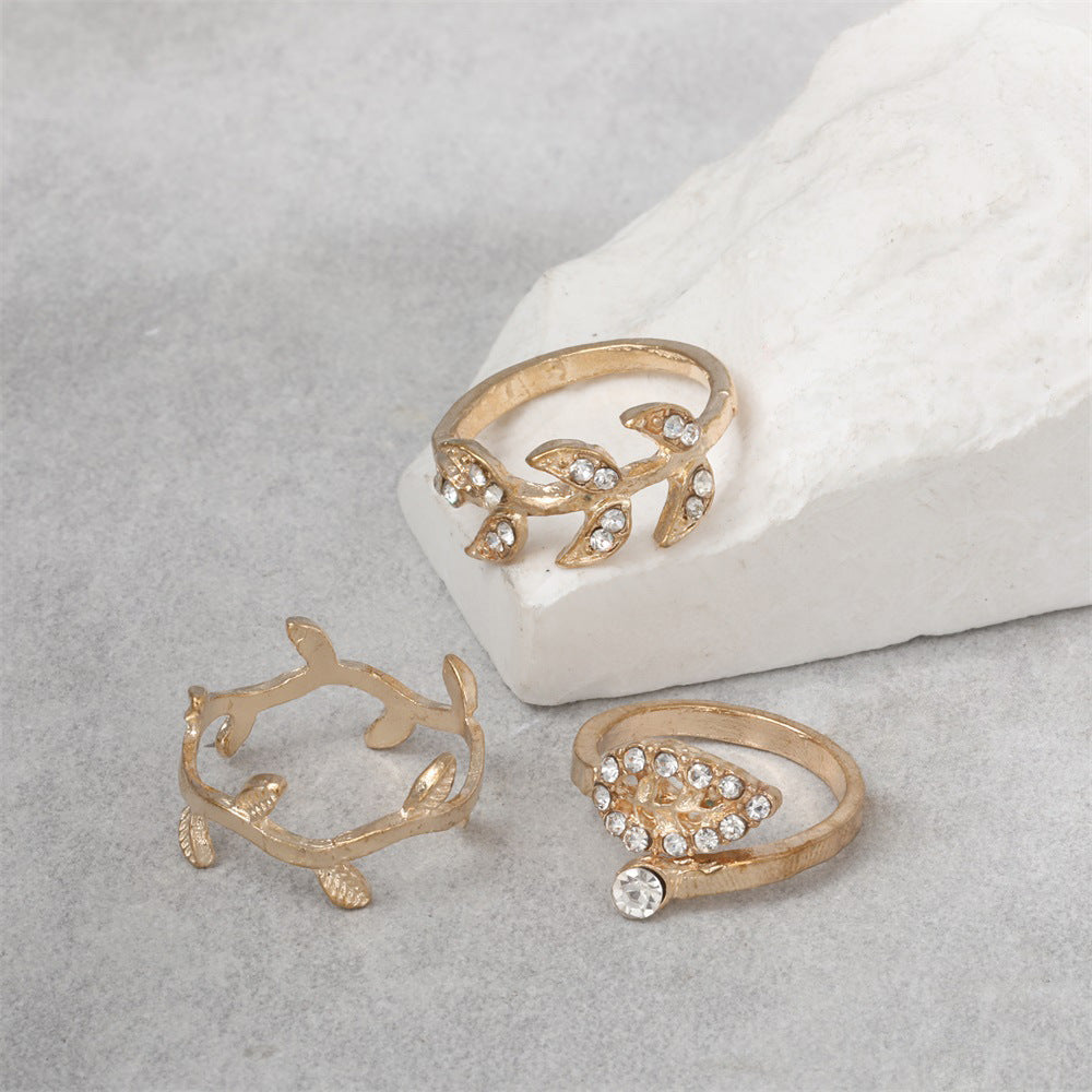 Charming Gold Ring for Any Occasion