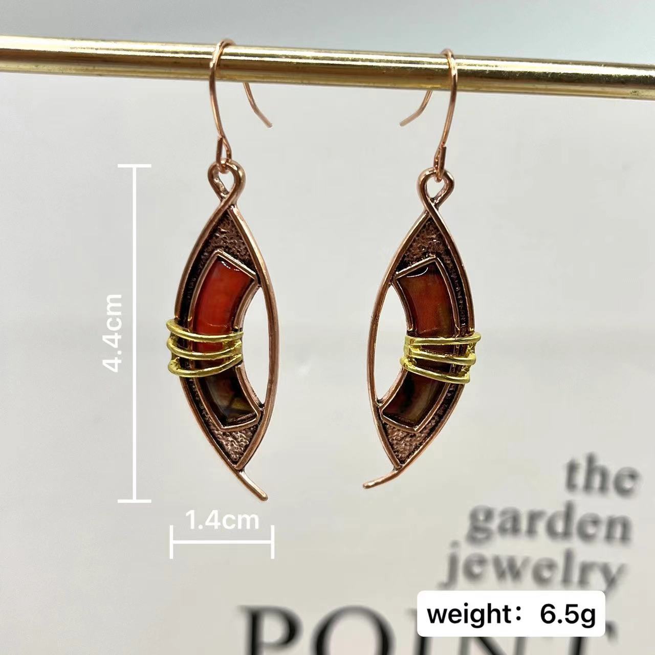 Classic Earring with Timeless Appeal