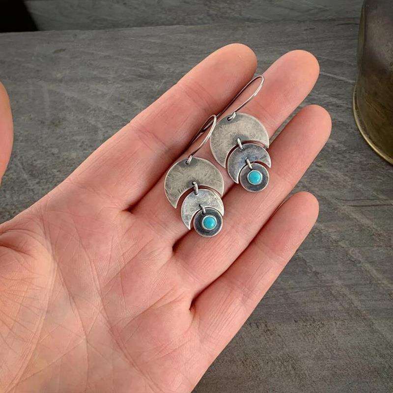 Vintage Handmade Earring