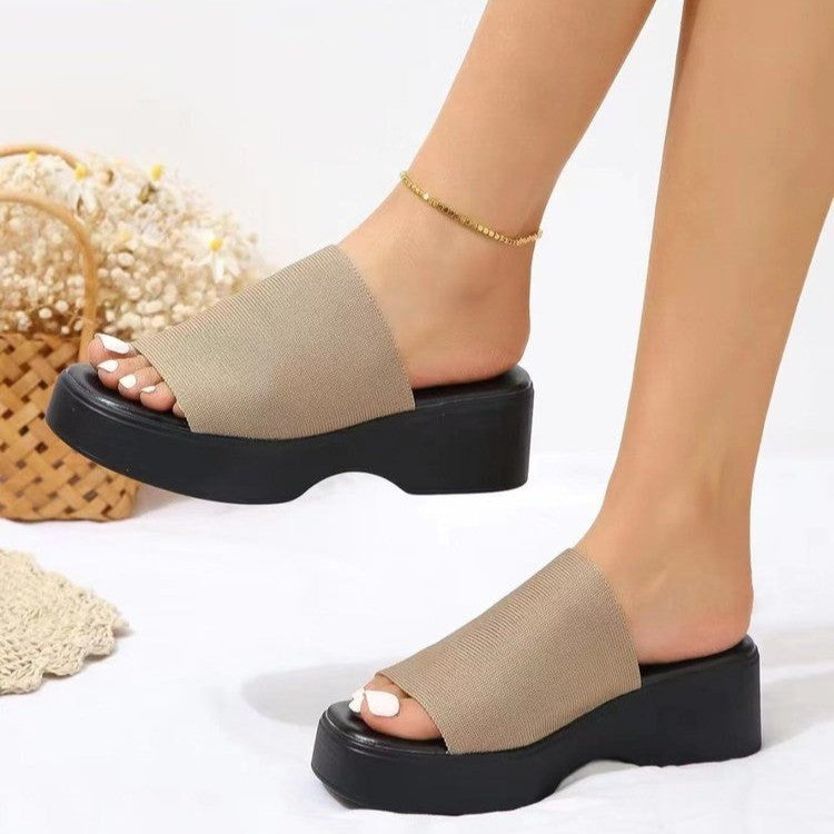 Chic Orthopedic Sandals with Unique Design