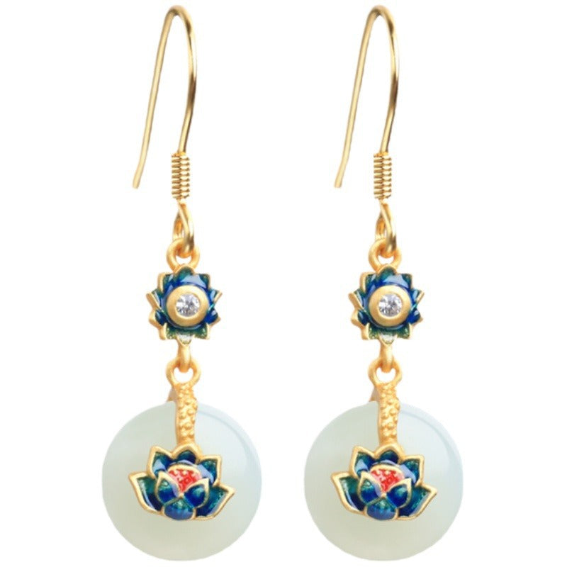 Classic Earring with Timeless Appeal