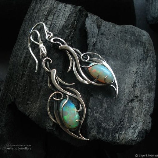 Vintage Handmade Earring