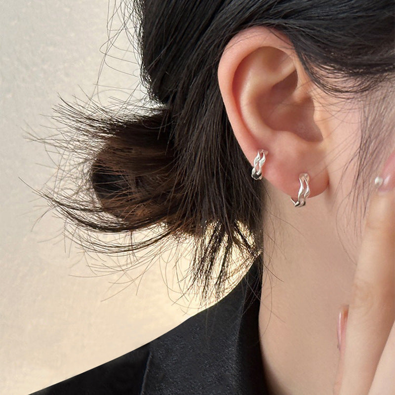 Charming Earring for Any Occasion