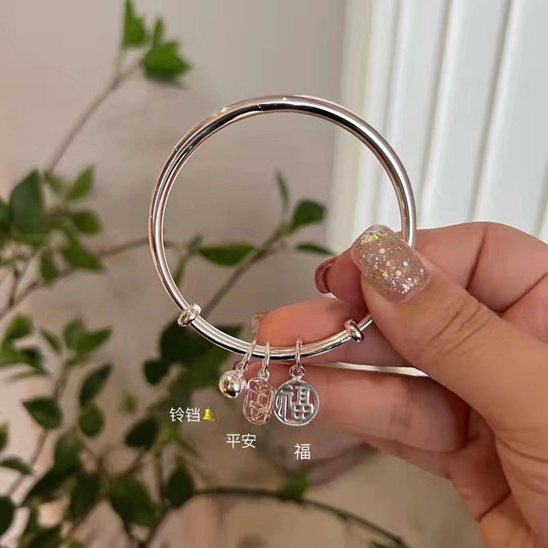 Classic Bracelet with Timeless Appeal