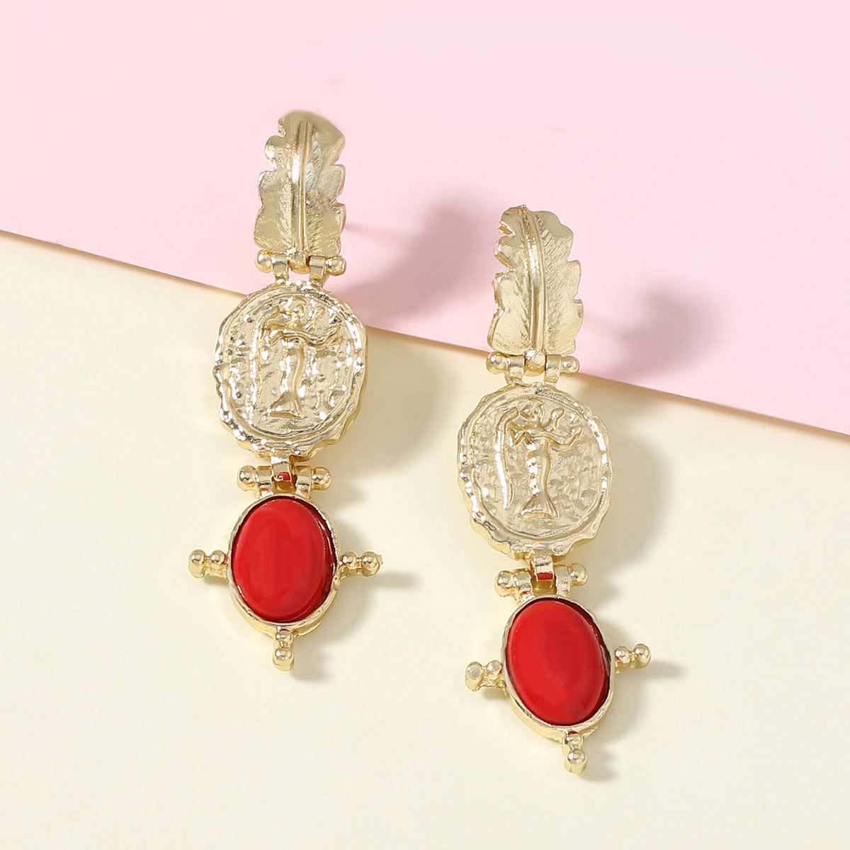 Classic Earring with Timeless Appeal