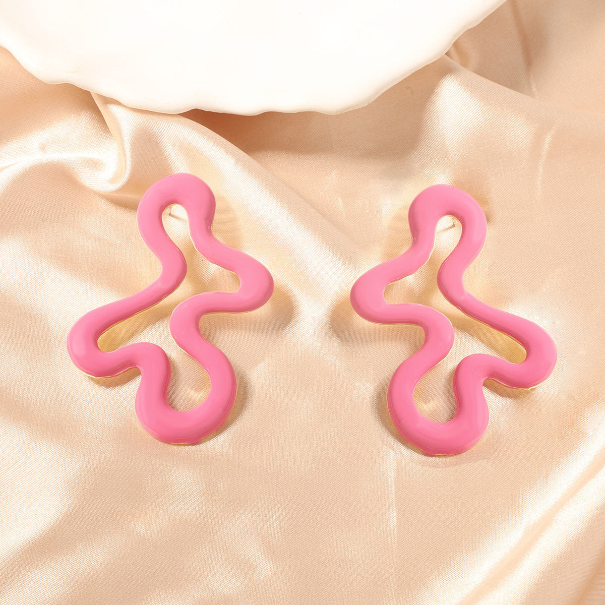 Classic Earring with Timeless Appeal