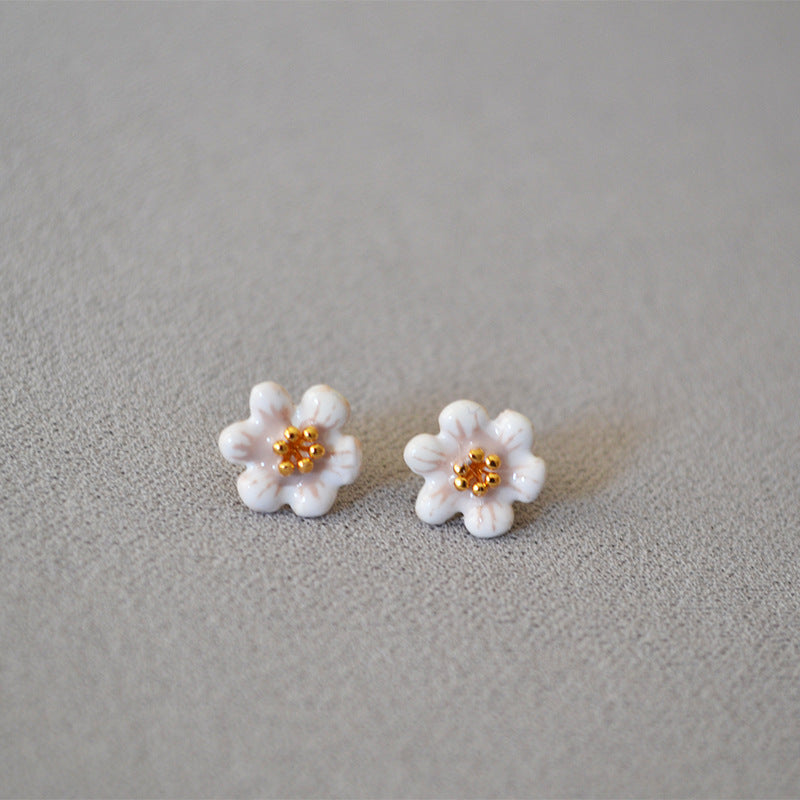 Vintage Handmade Silver Earring