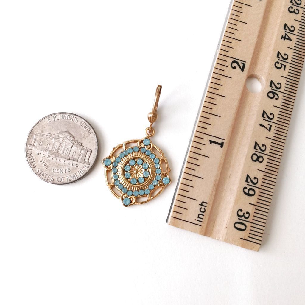 Classic Earring with Timeless Appeal