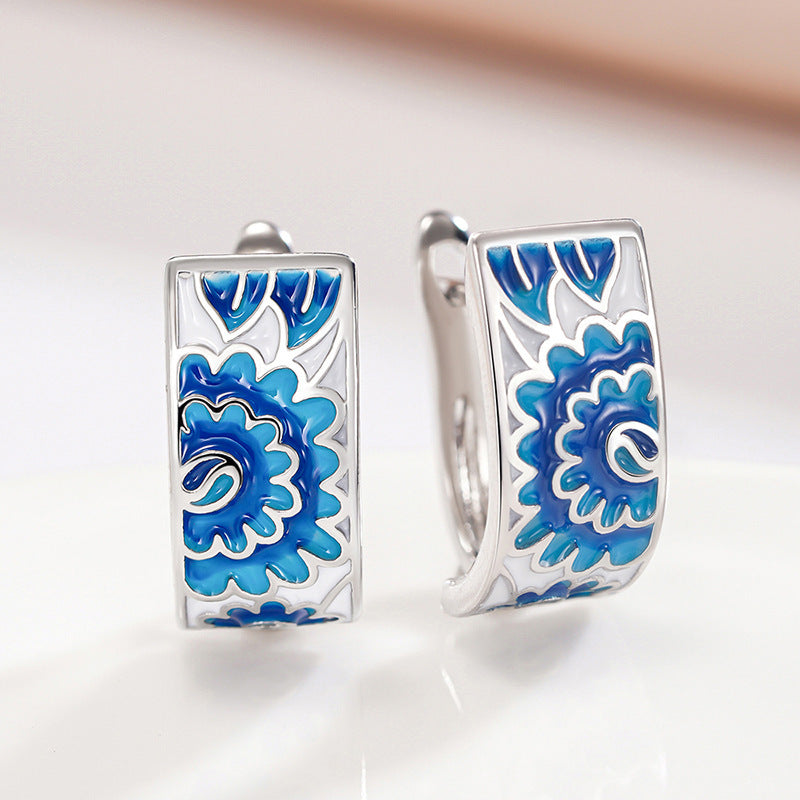 Beautiful Piece with Unique Style