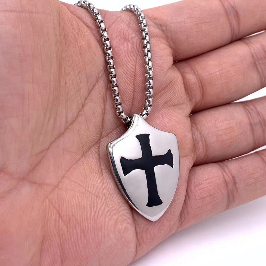 Stunning Pendant for Daily Wear