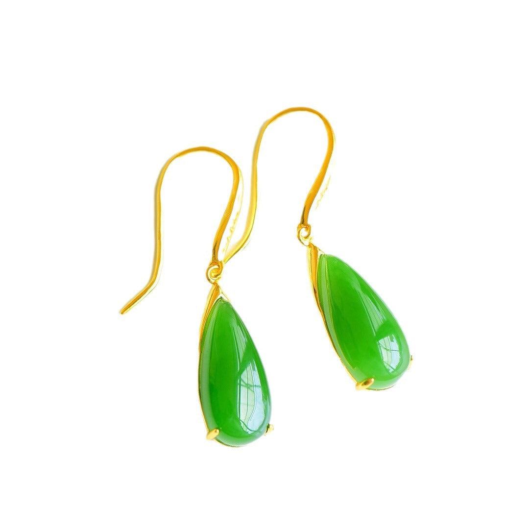 Romantic Gold Earring for Special Moments
