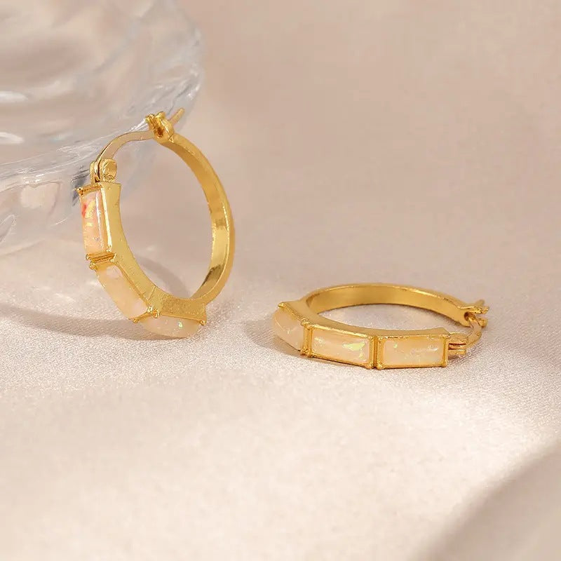 Classic Earring with Timeless Appeal