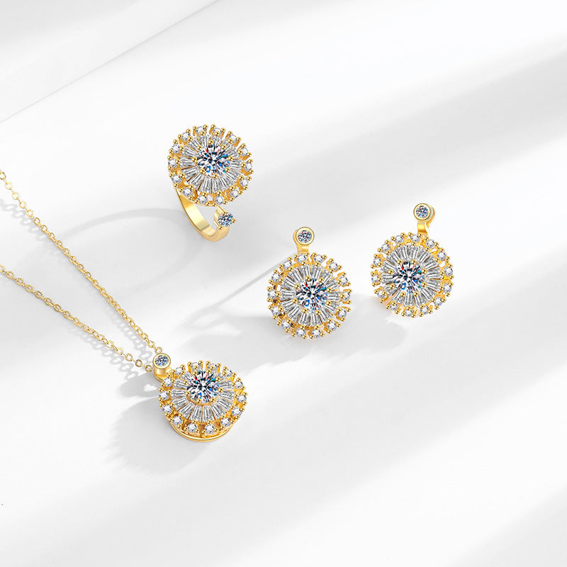 Stunning Earring for Daily Wear