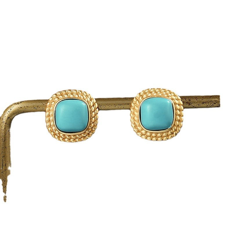 Classic Silver Earring with Timeless Appeal