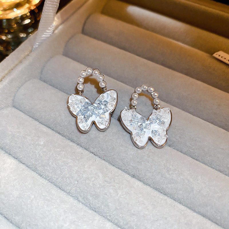 Delicate Artisan Pearl Earring