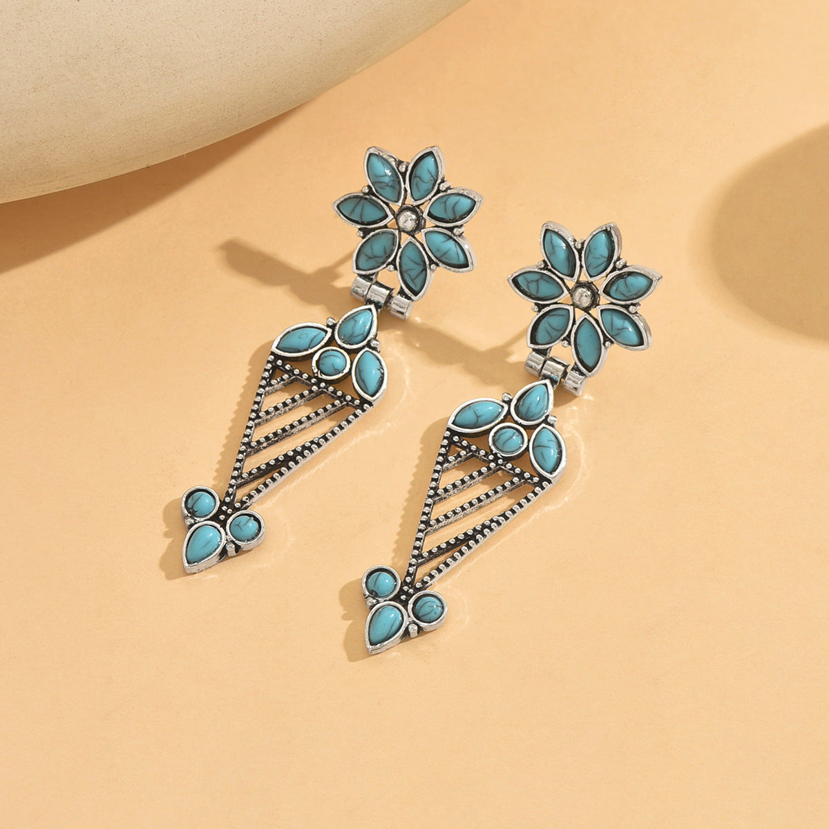 Vintage Handmade Earring