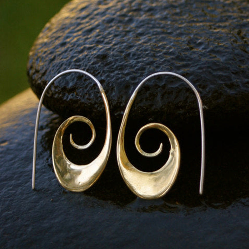 Classic Earring with Timeless Appeal