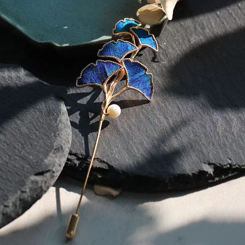 Romantic Pearl Piece for Special Moments