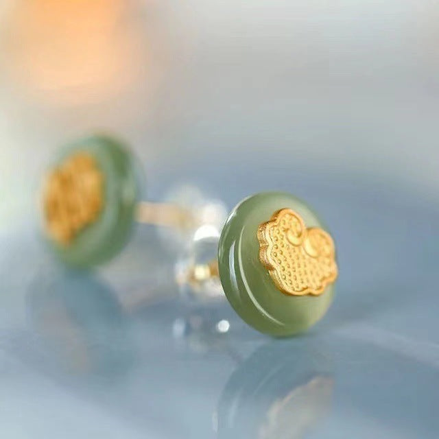 Beautiful Silver Earring with Unique Style