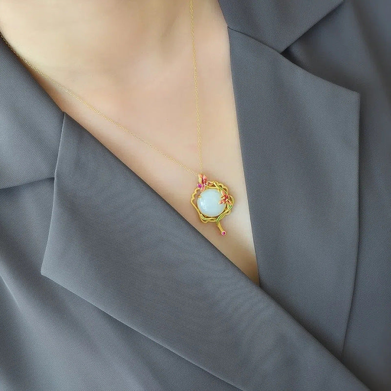 Beautiful Silver Set with Unique Style