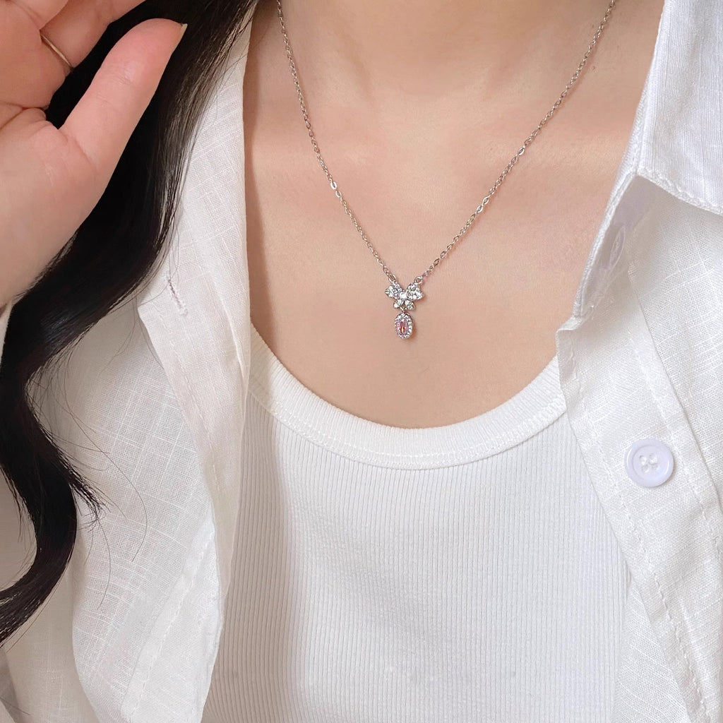 Romantic Necklace for Special Moments