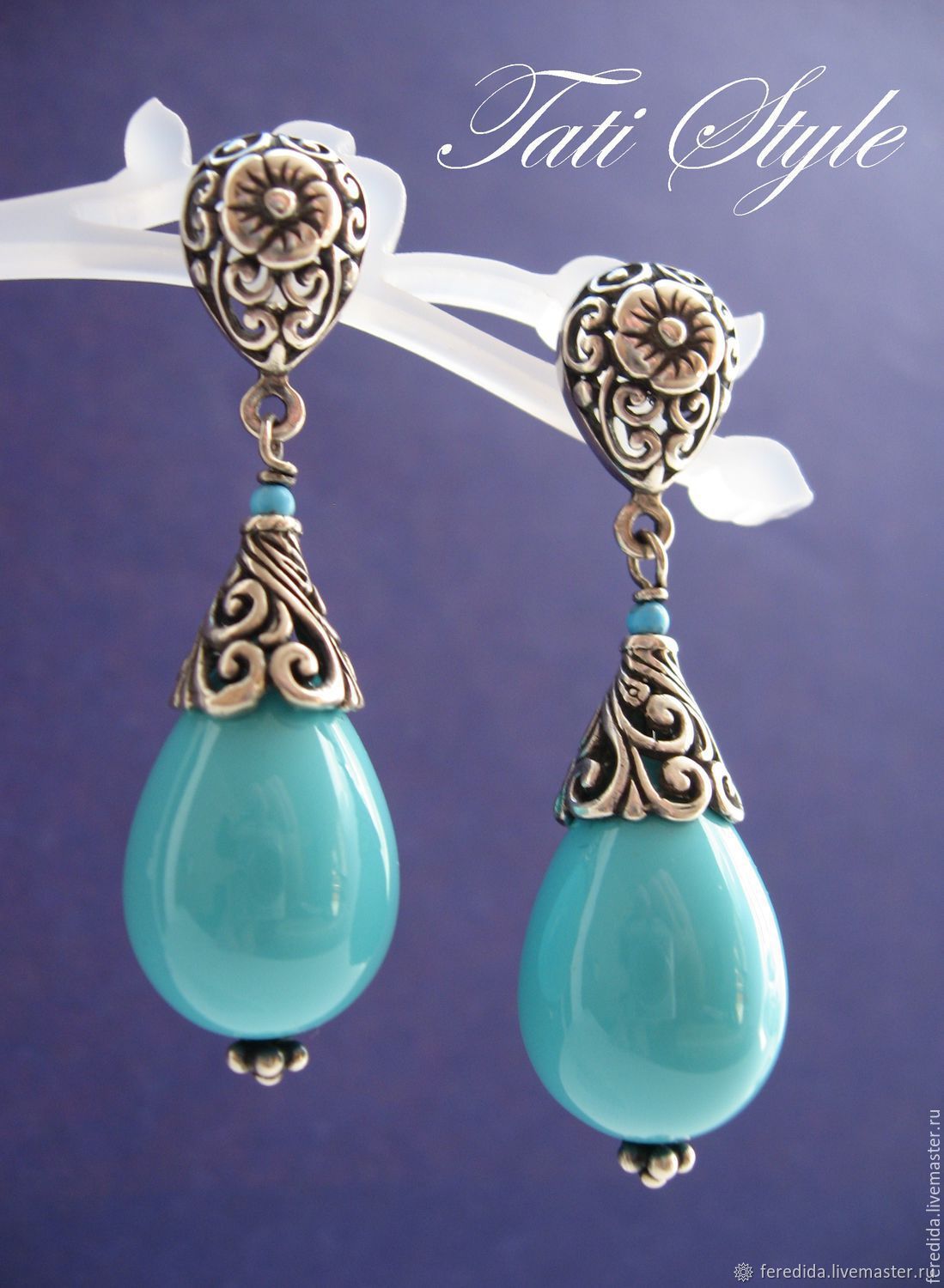 Classic Earring with Timeless Appeal