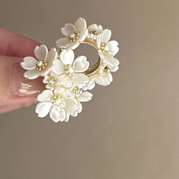 Classic Earring with Timeless Appeal