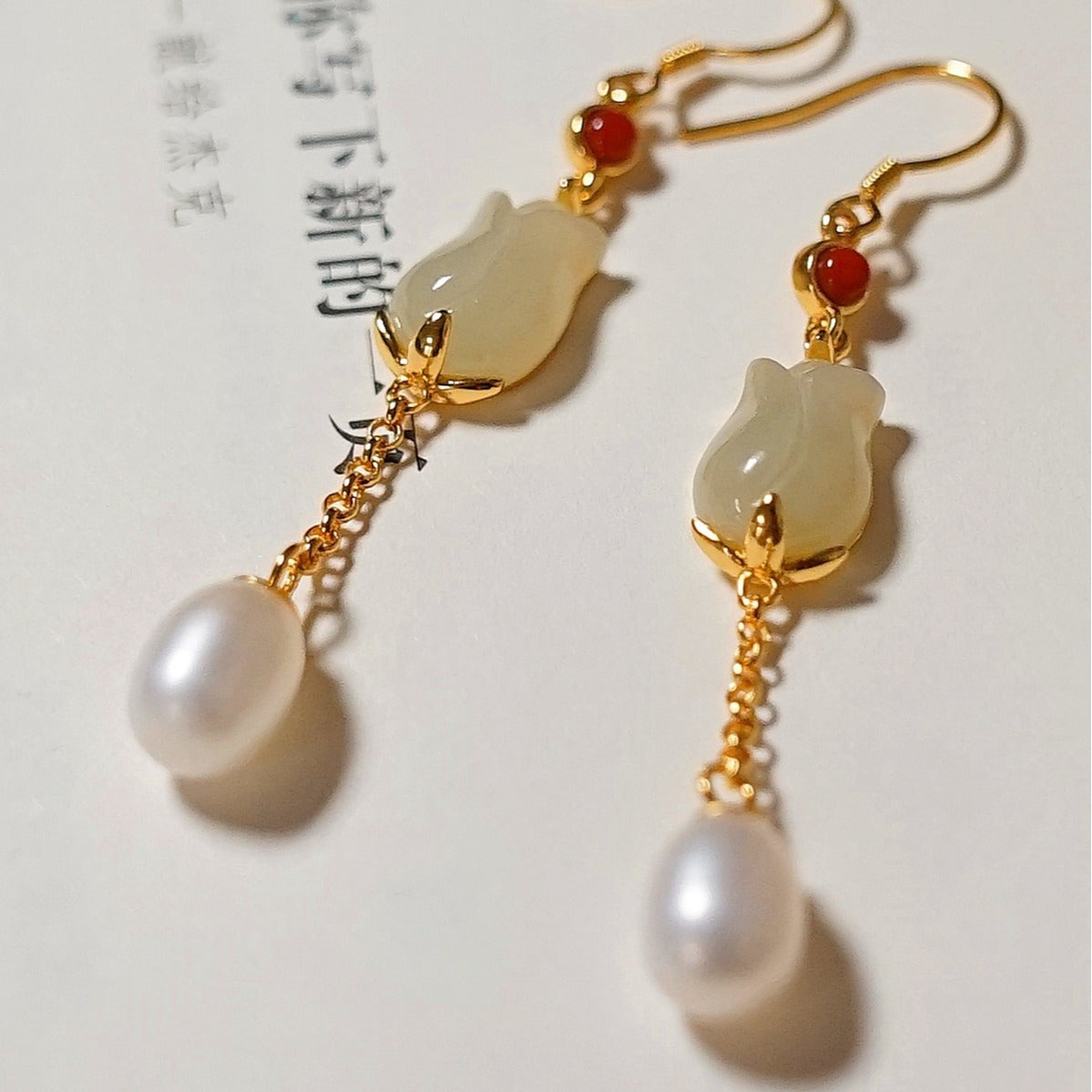 Stunning Gold Earring for Daily Wear