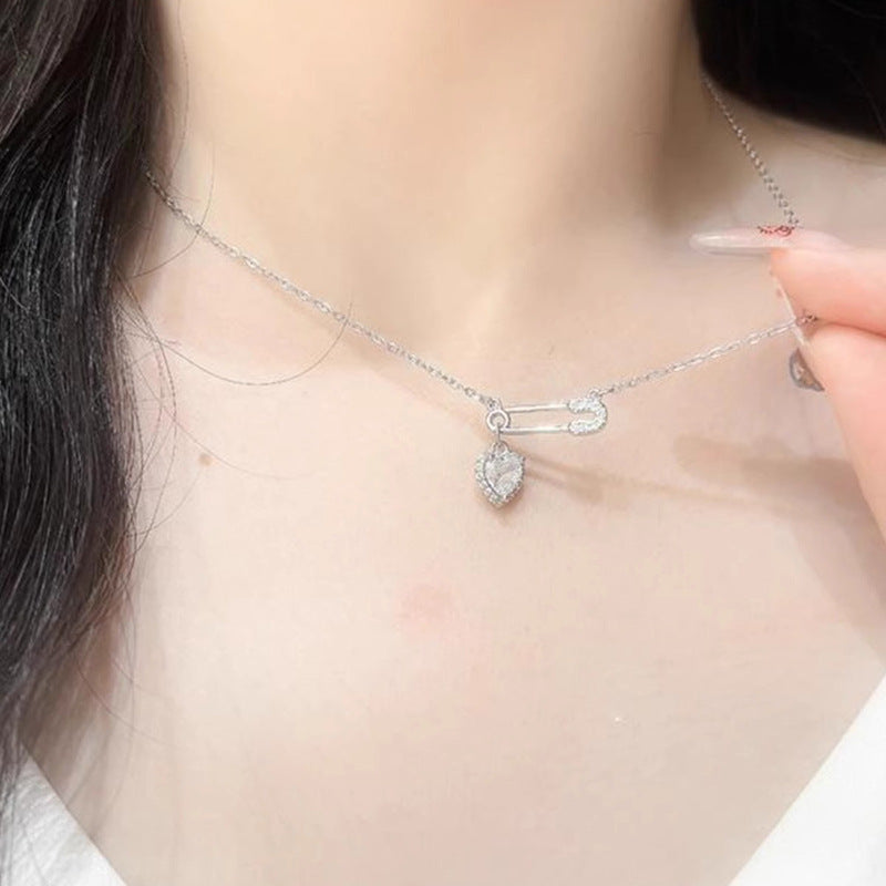 Stunning Necklace for Daily Wear