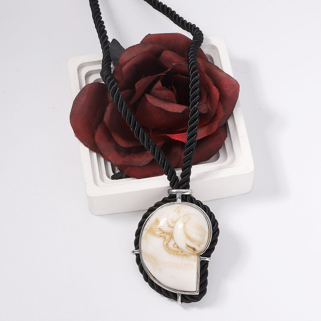 Charming Necklace for Any Occasion