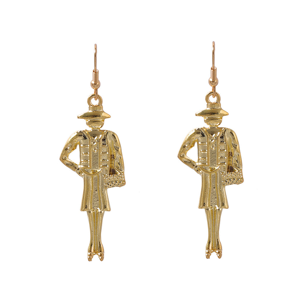 Classic Gold Earring with Timeless Appeal