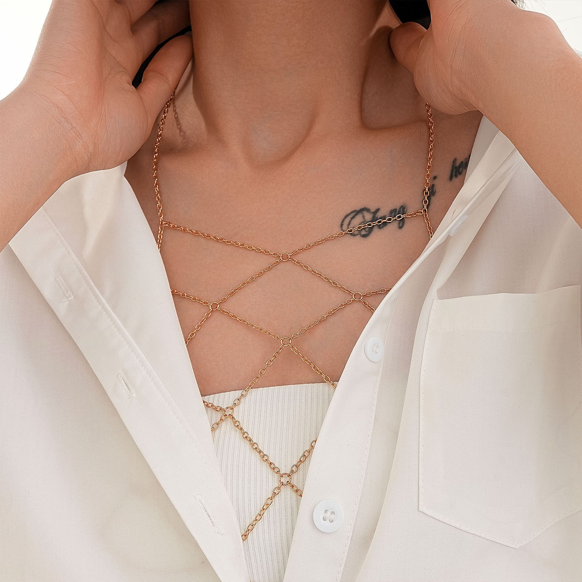 Romantic Chain for Special Moments