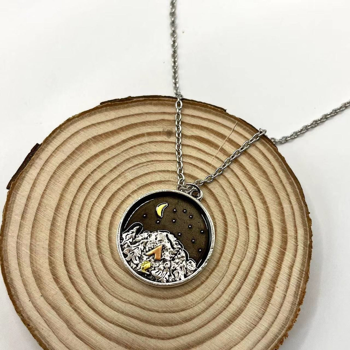 Beautiful Necklace with Unique Style