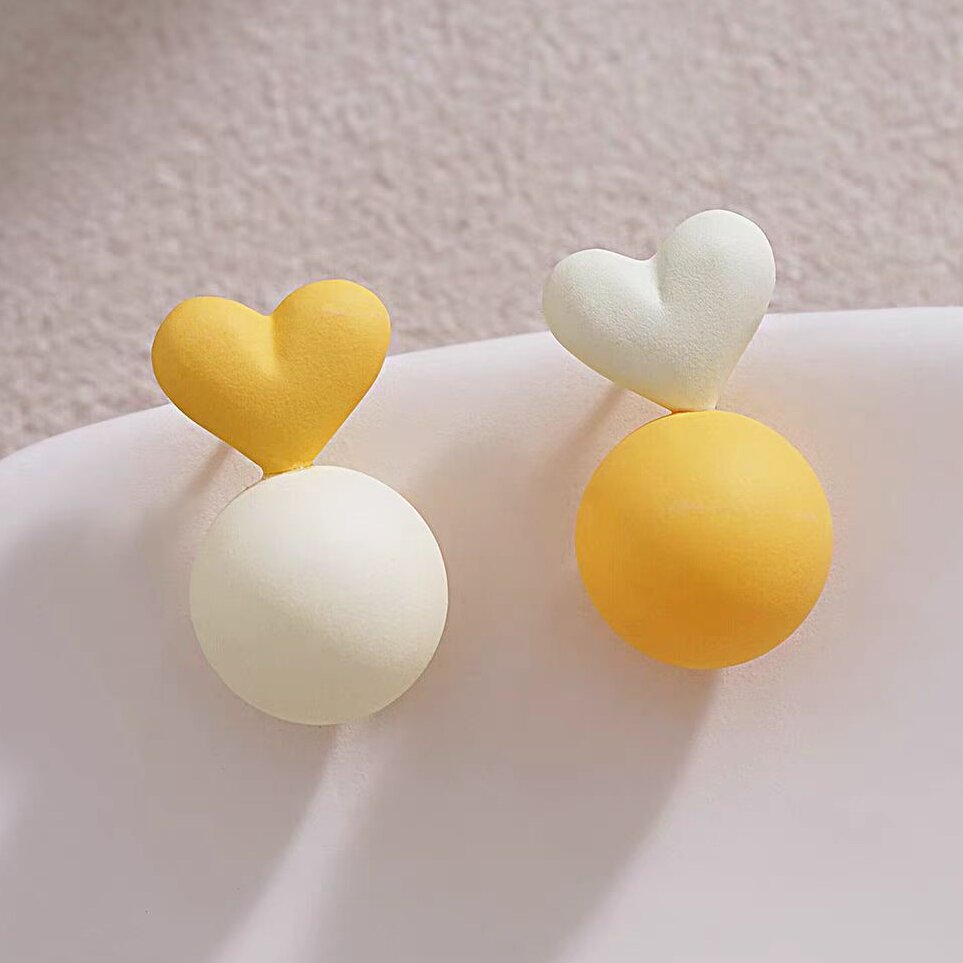 Beautiful Earring with Unique Style