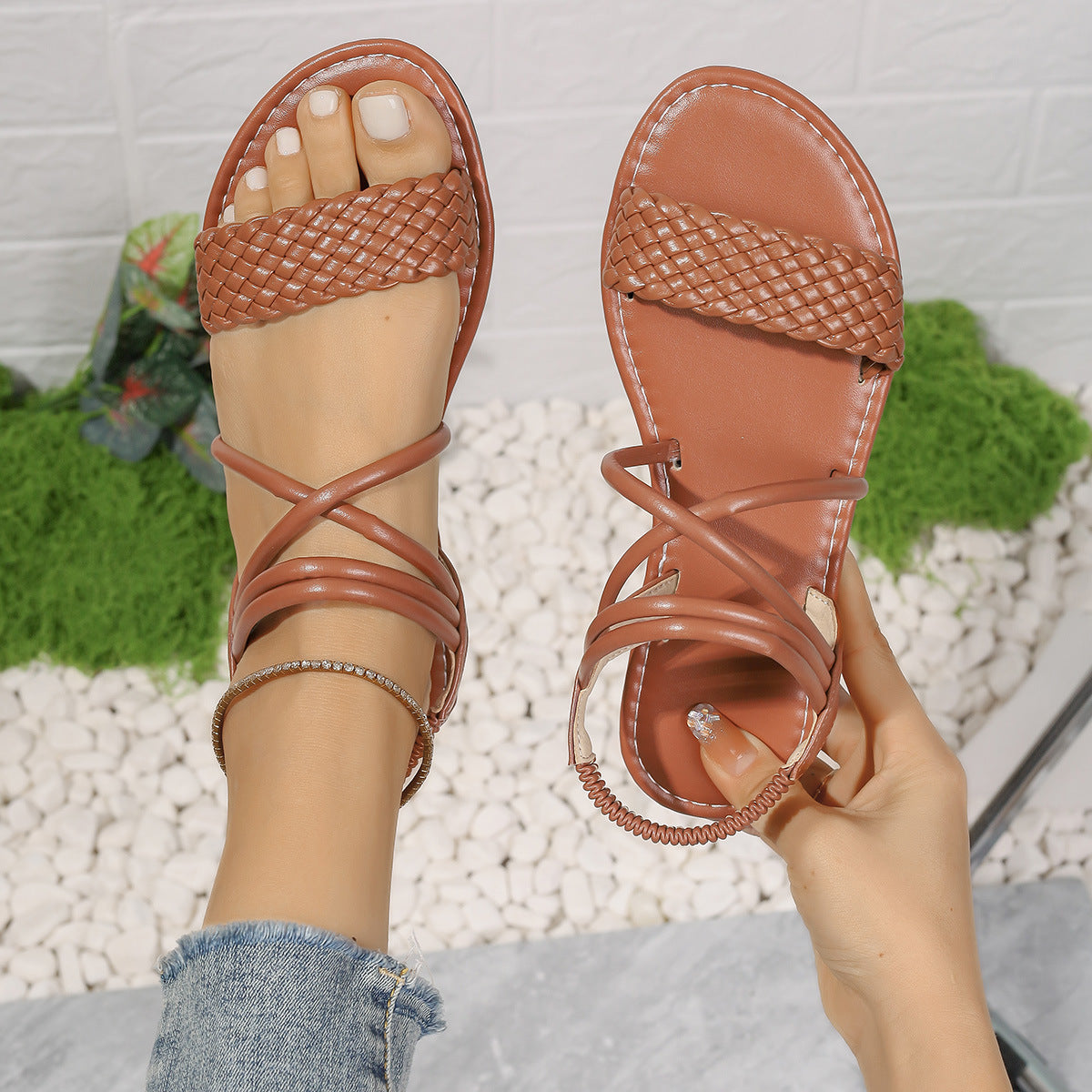 Chic Orthopedic Sandals with Unique Design
