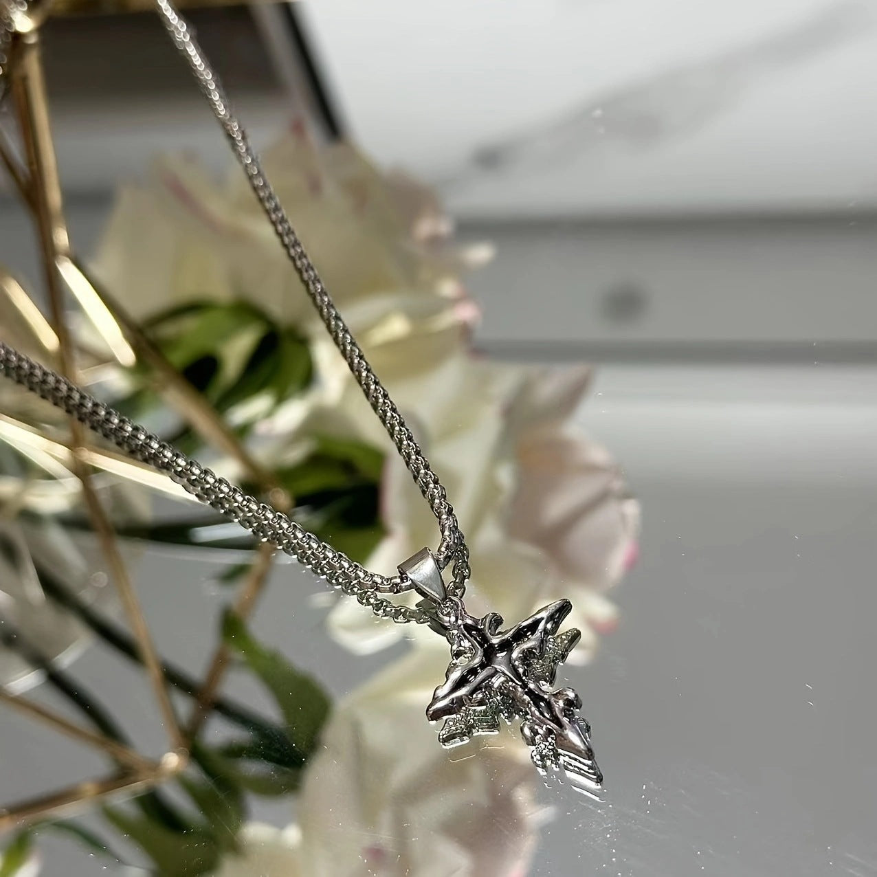 Stunning Necklace for Daily Wear