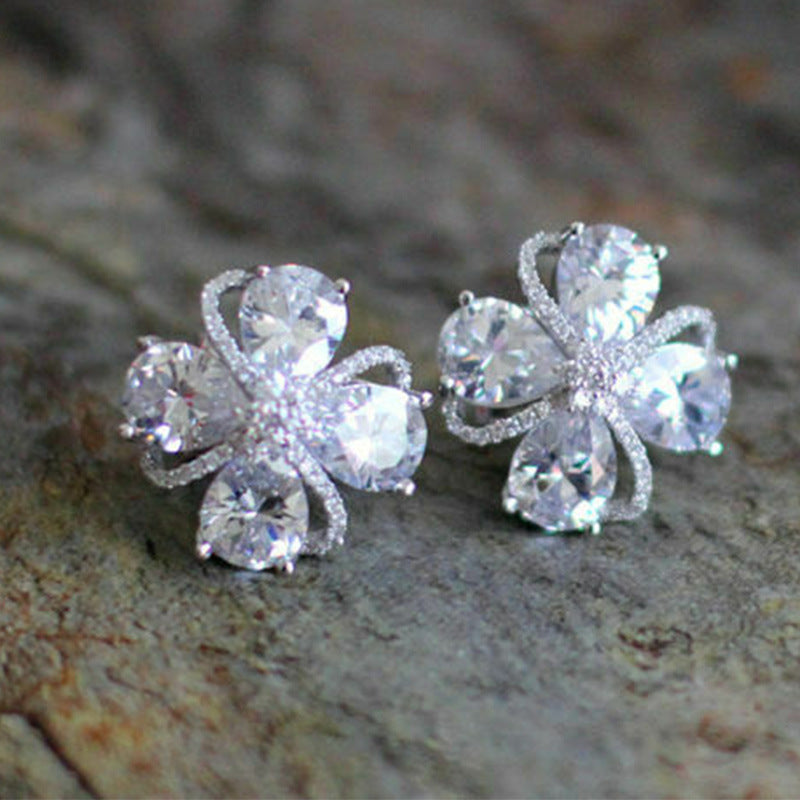 Stunning Earring for Daily Wear
