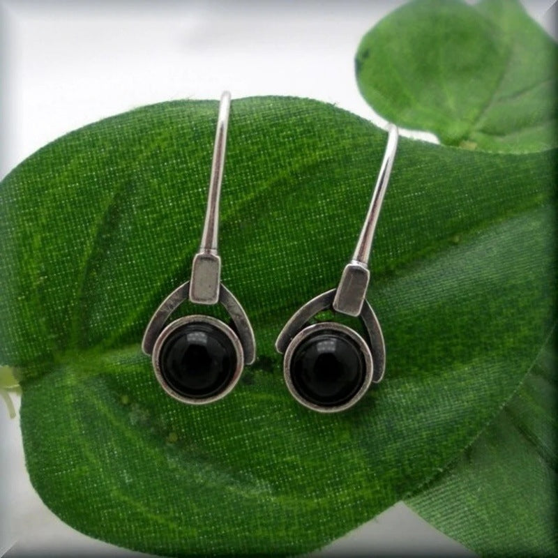 Charming Piece for Any Occasion