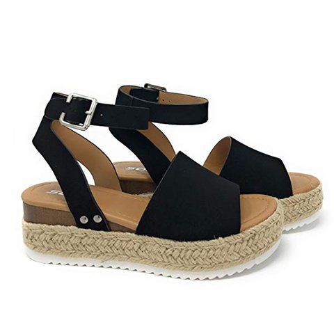Graceful Orthopedic Sandals for Modern Look