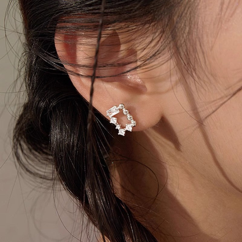 Stunning Earring for Daily Wear
