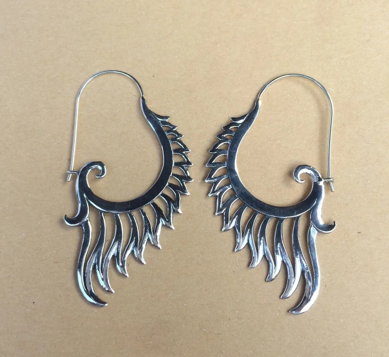 Charming Earring for Any Occasion