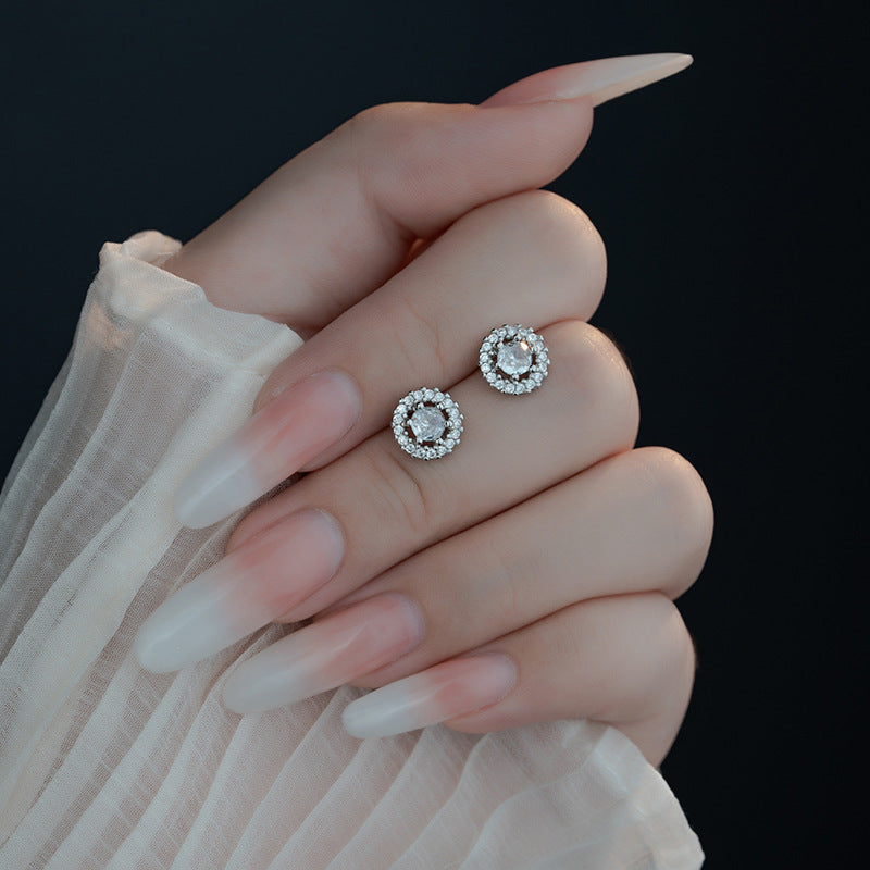 Elegant Earring for Every Occasion