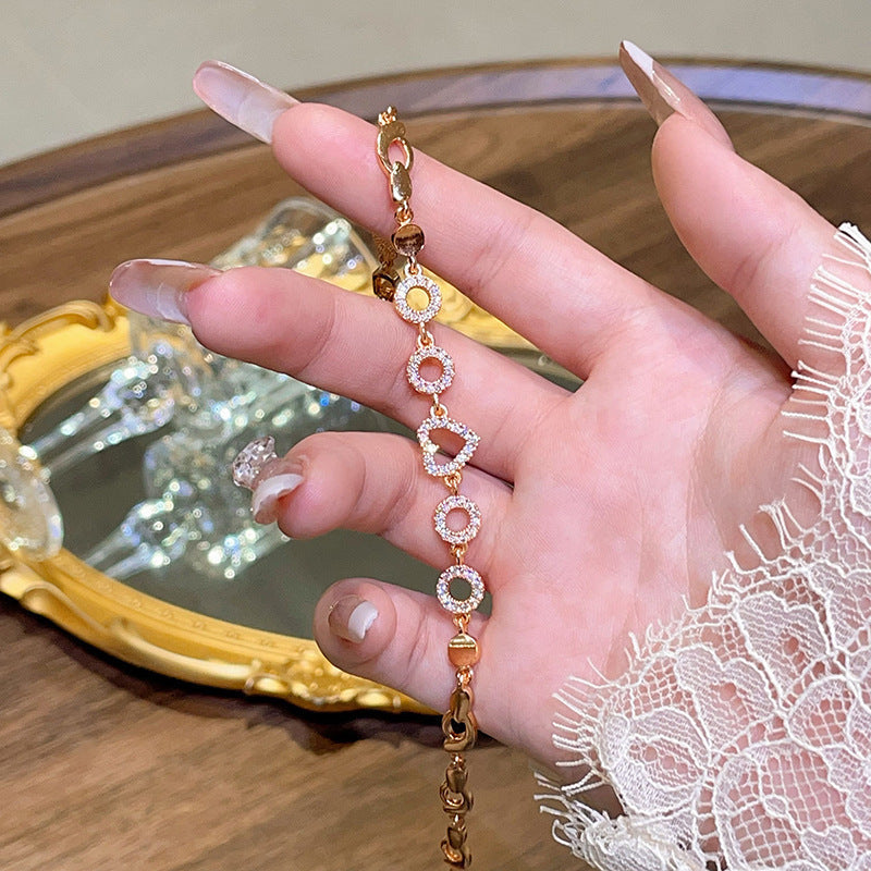 Charming Piece for Any Occasion